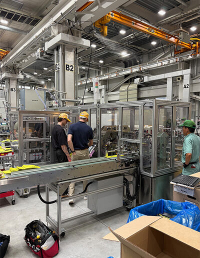 TOTANI Auto Spout Inserter